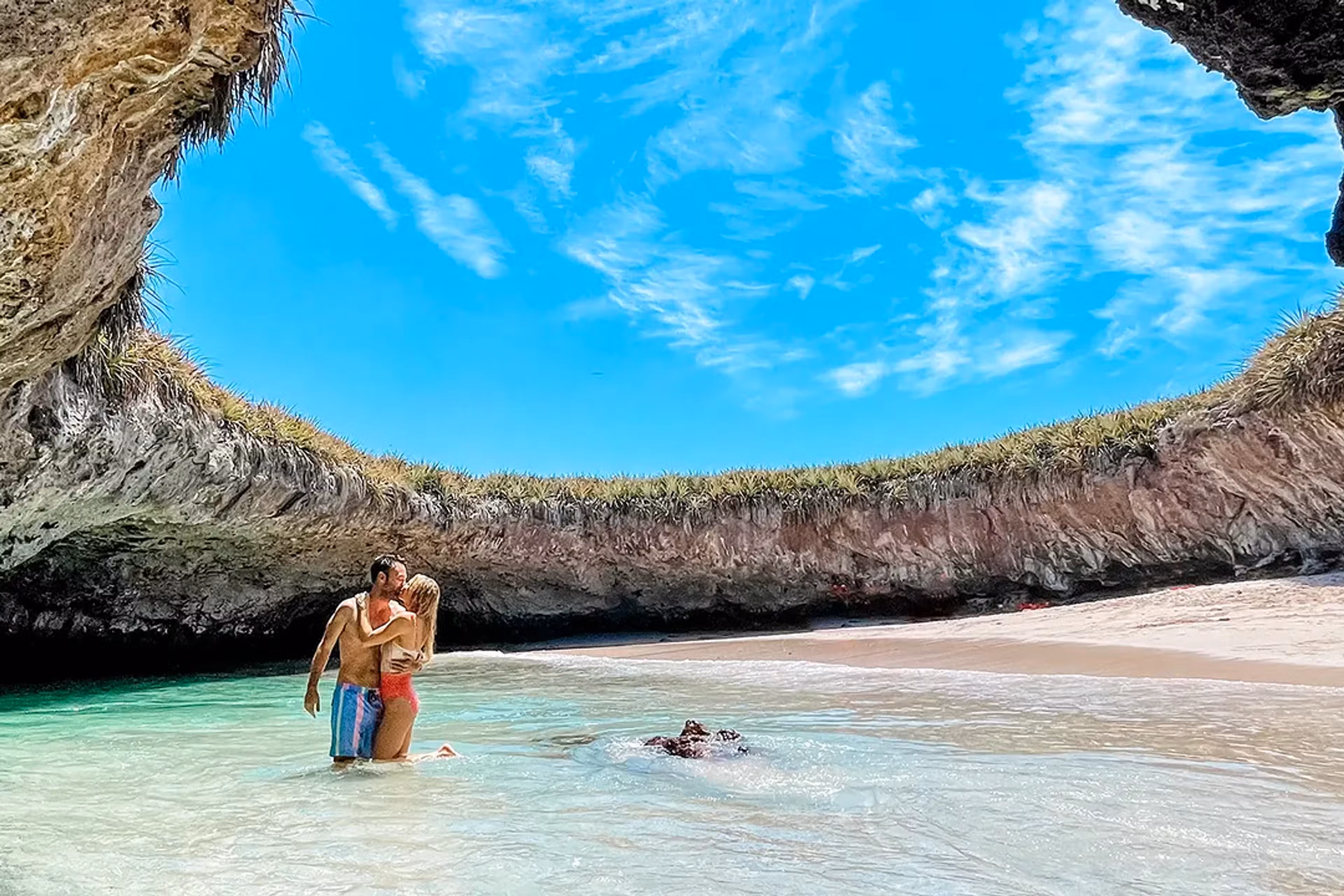 Hidden beach Islas Marietas tour